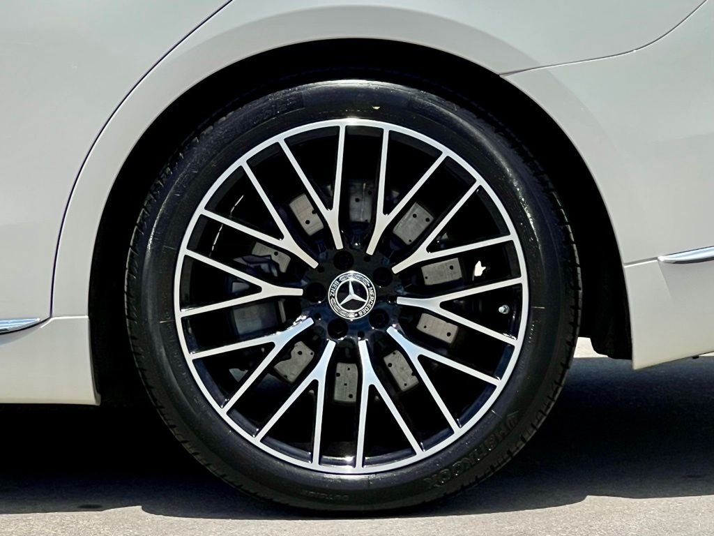 Certified Used 2022  Mercedes-Benz S 500 image 14
