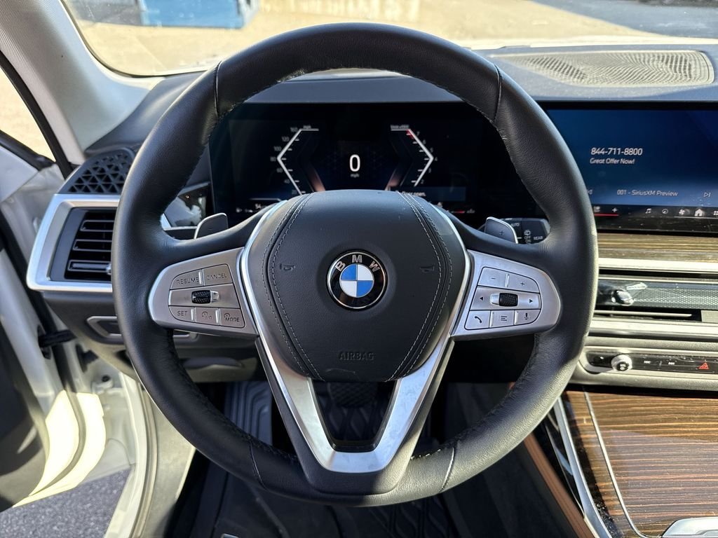 Certified Used 2025 White BMW xDrive40i image 14
