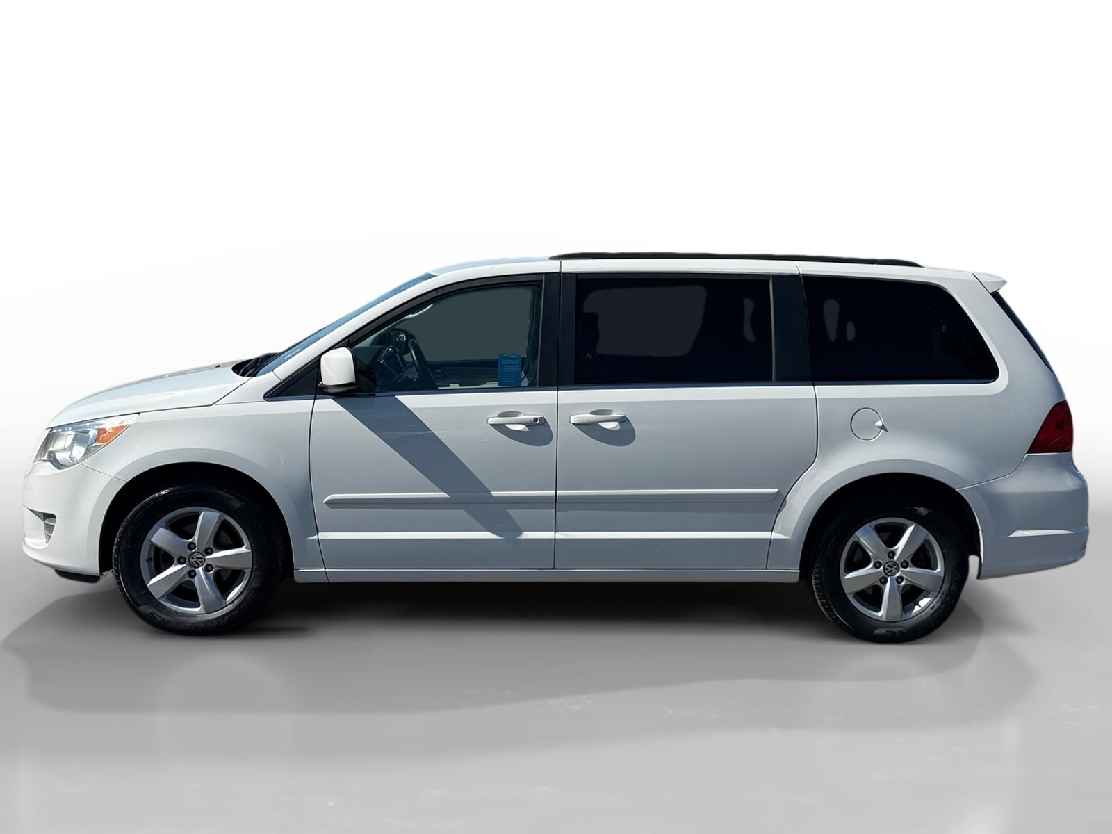 Used 2011 Volkswagen Routan SE with VIN 2V4RW3DG9BR625770 for sale in San Jose, CA