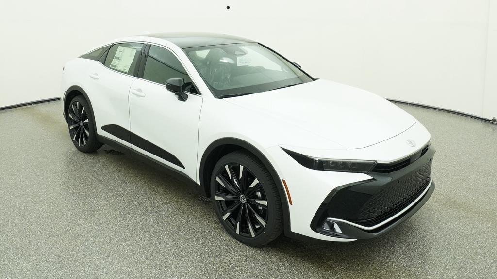 New 2026 Oxygen White Toyota Platinum image 11