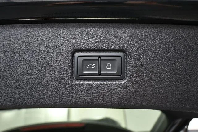 Used 2022 Black Audi 55 Premium Plus image 37