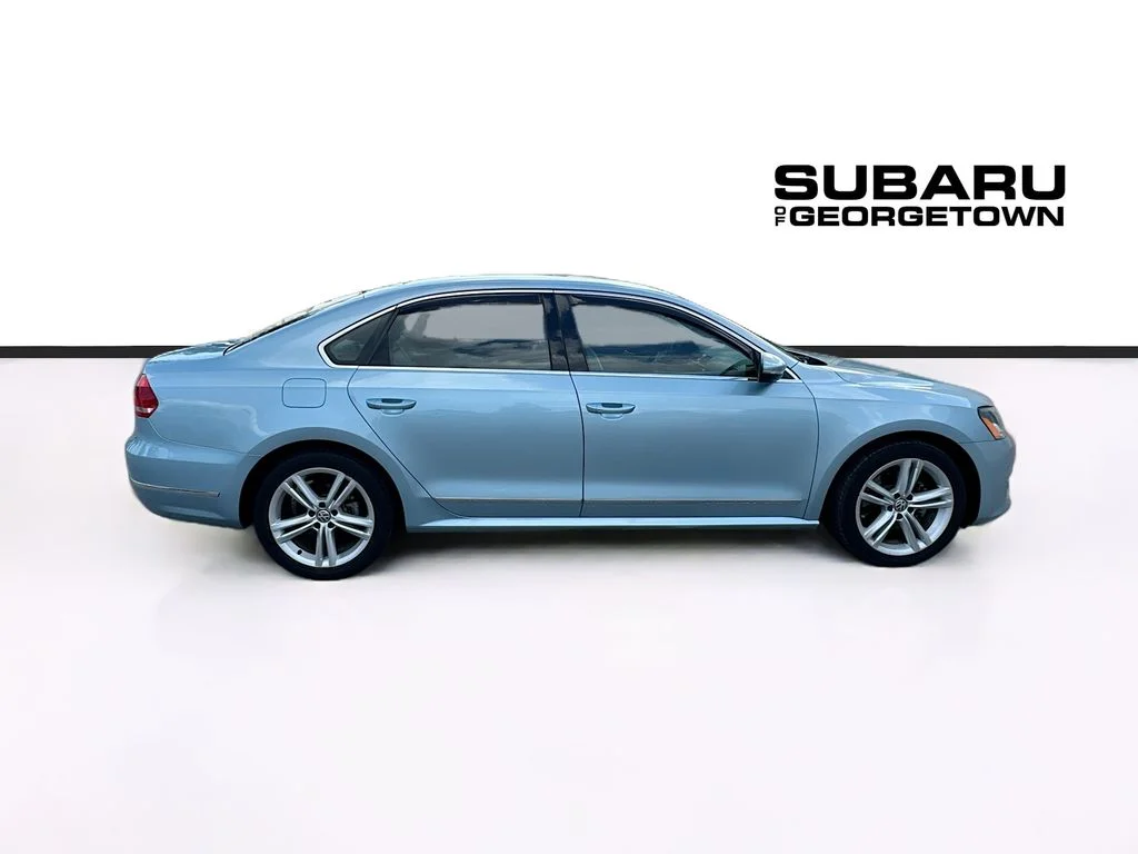 Used 2012 Blue Volkswagen TDI SEL Premium image 8