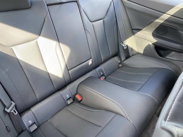 Used 2023 White BMW 430i xDrive image 24