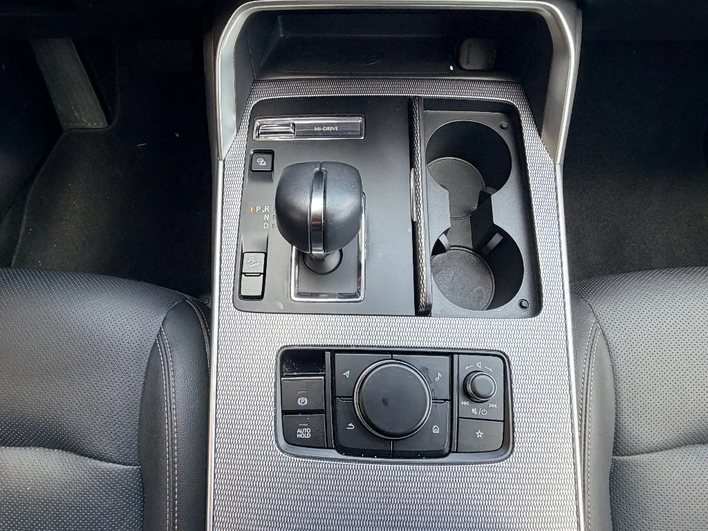 Used 2024 Rhodium White Premium Mazda Preferred image 20