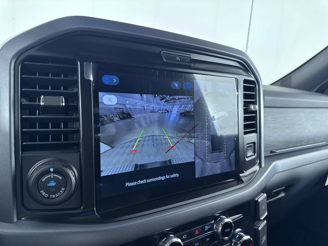New 2026 Carbonized Gray Metallic Ford XLT image 19