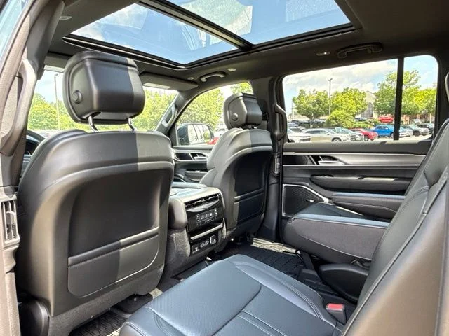 New 2026 Steel Blue Jeep Upland image 24