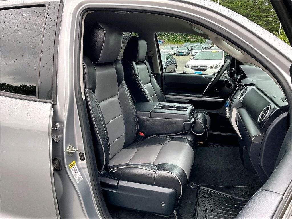 Used 2017 Silver Sky Metallic Toyota SR5 image 11