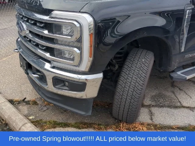 Used 2024 Black Ford Lariat image 6