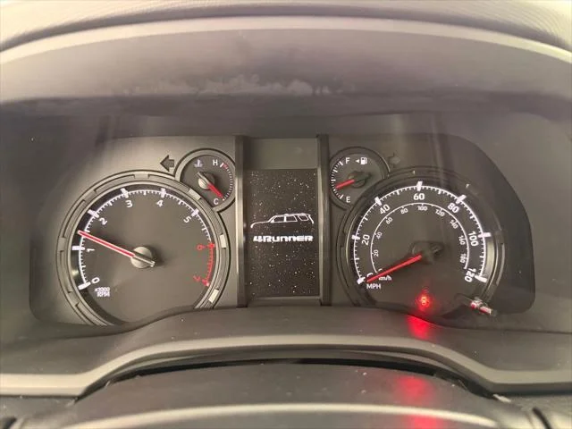 Certified Used 2020 MAGNETIC GRAY MET. Toyota  image 29