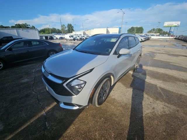 Used 2023 Gray Kia SX image 2