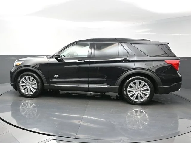 Used 2021 Black Ford King Ranch image 4