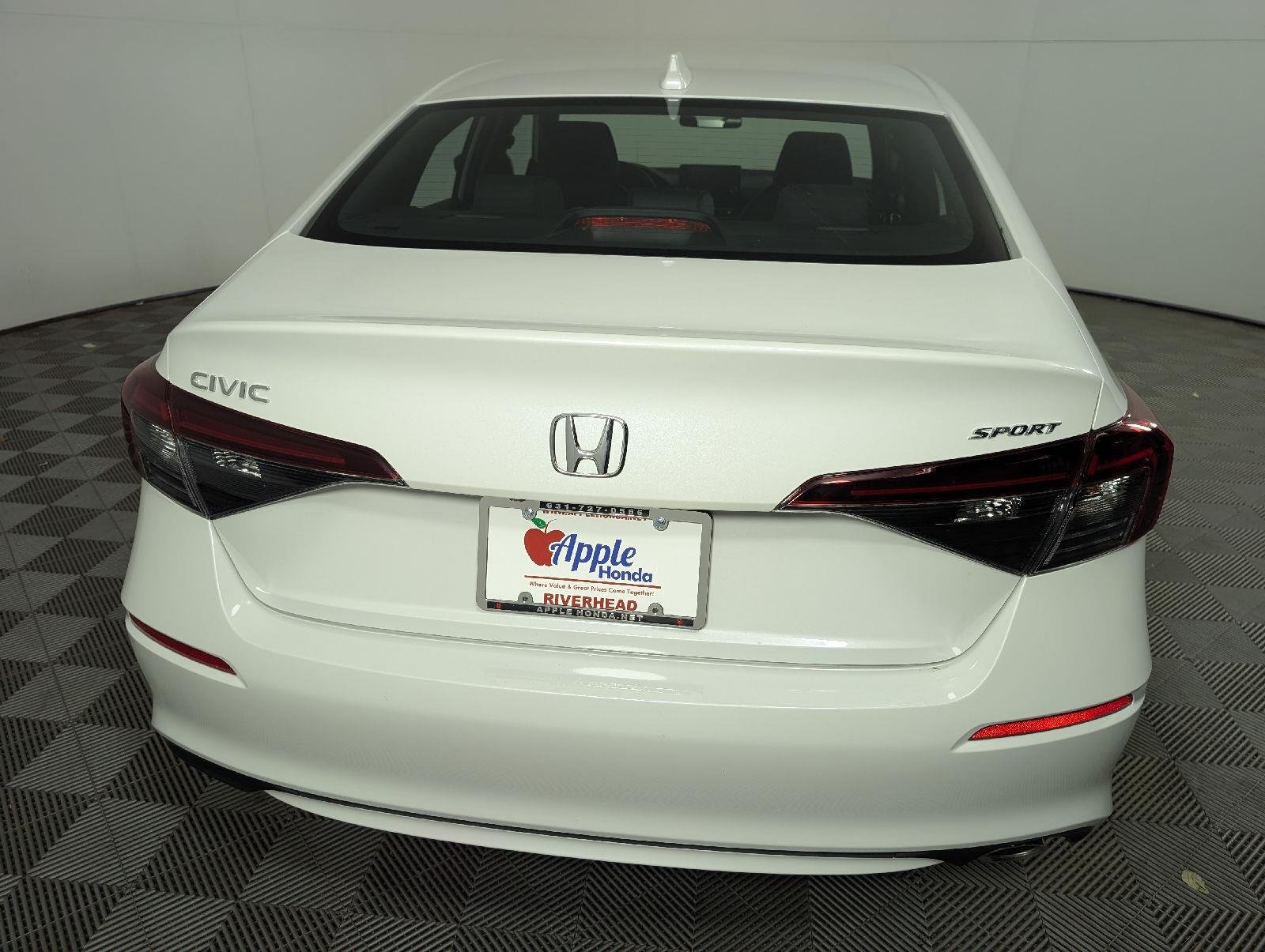 Certified Used 2025 Platinum White Pearl Honda Sport image 5