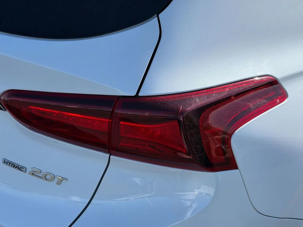 Used 2020 White Hyundai Limited image 5