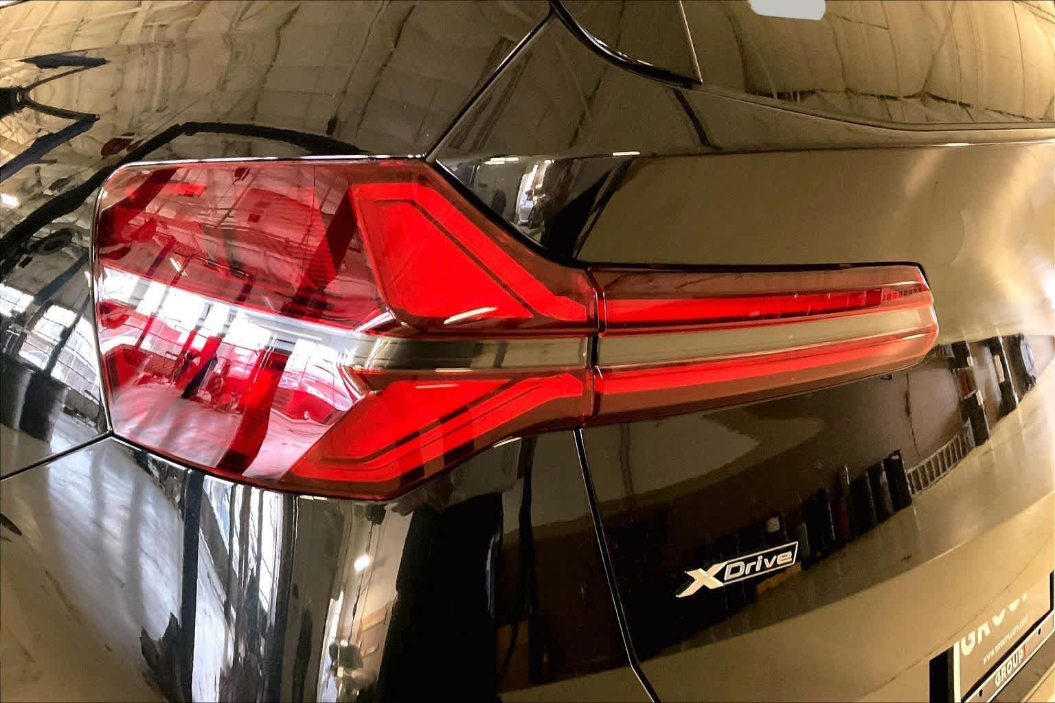 New 2026 Black Sapphire Metallic BMW 30 xDrive image 14