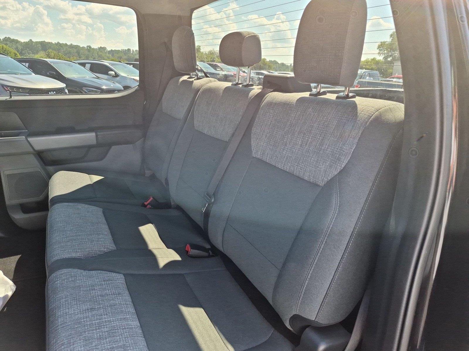 Used 2025  Ford XLT image 30