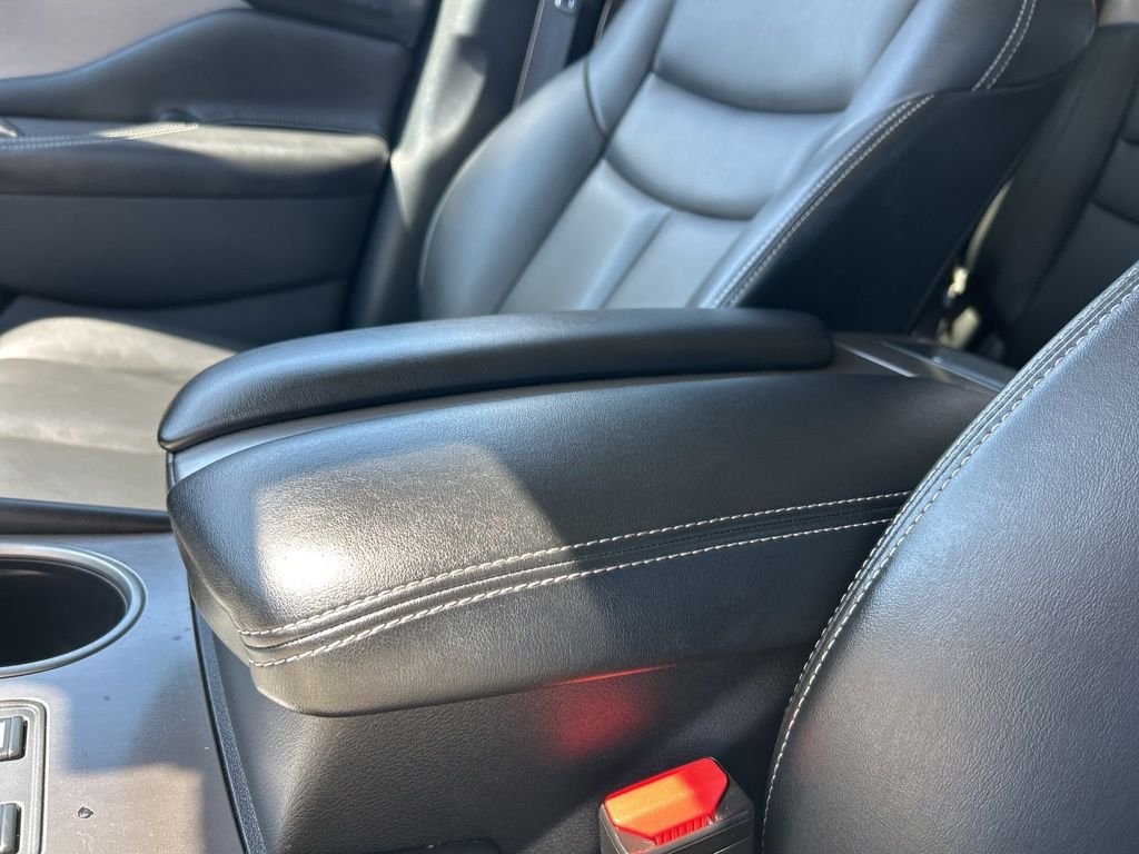 Used 2023 Gray Nissan SV image 36