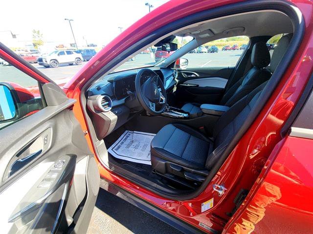 2026 Chevrolet Trax LT - Photo 12