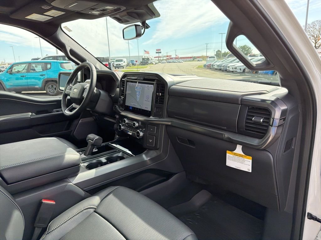 New 2026 Star White Metallic Tri-Coat Ford Lariat® image 21