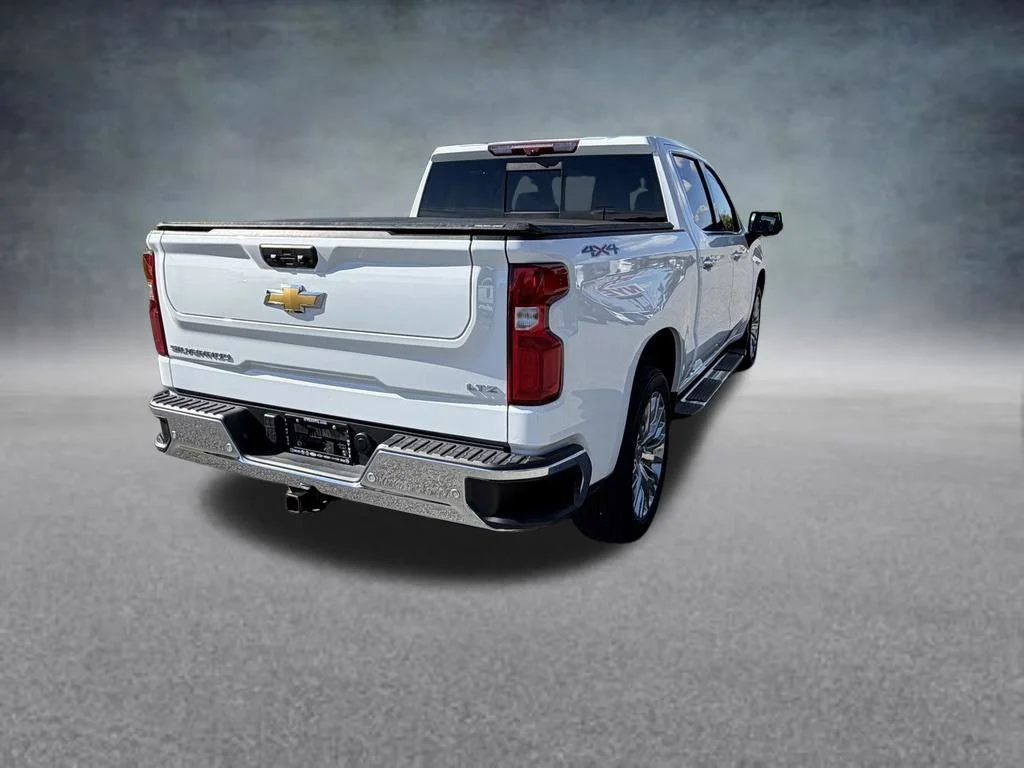 Used 2024 White Chevrolet LTZ image 5