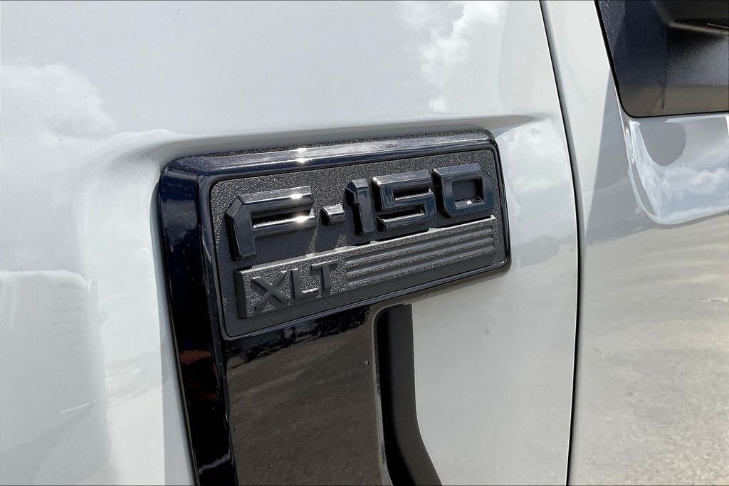 New 2026 Ford F-150 XLT 4D SuperCrew