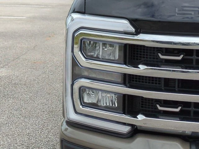 New 2026 Agate Black Metallic Ford F-350® King Ranch® image 10