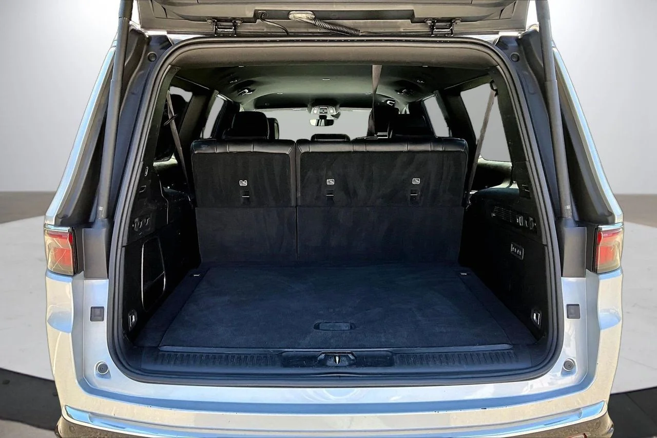 Certified Used 2024 Silver Jeep Series II image 26
