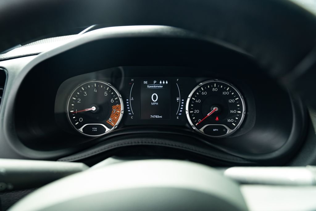 Used 2019 Black Clearcoat Jeep Latitude image 12