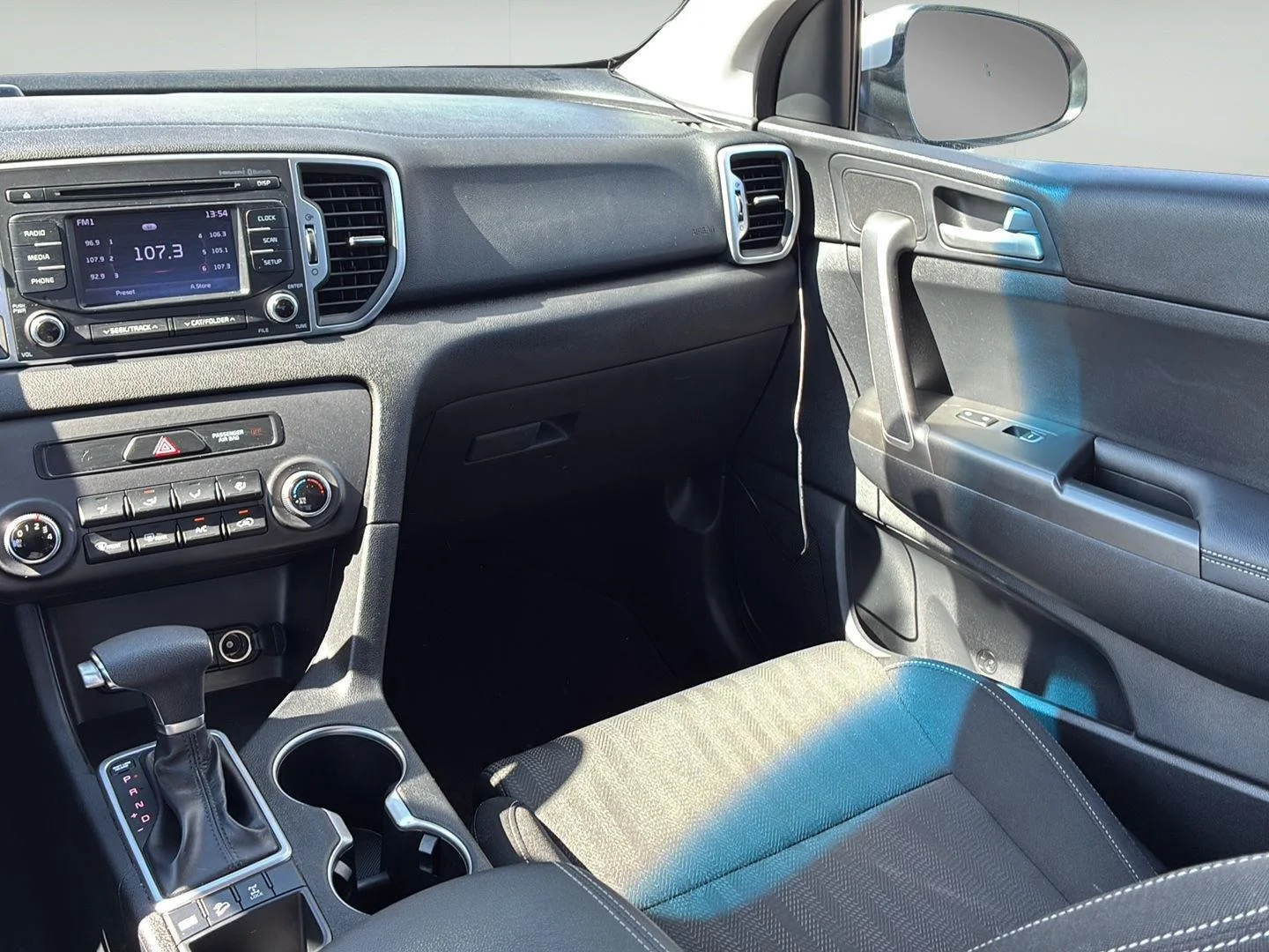 Used 2019 Clear White Kia LX image 21