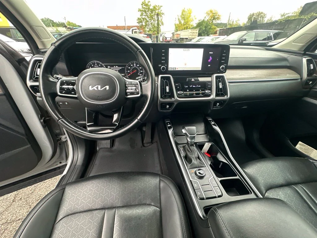Used 2023 Gray Kia X-Line S image 27