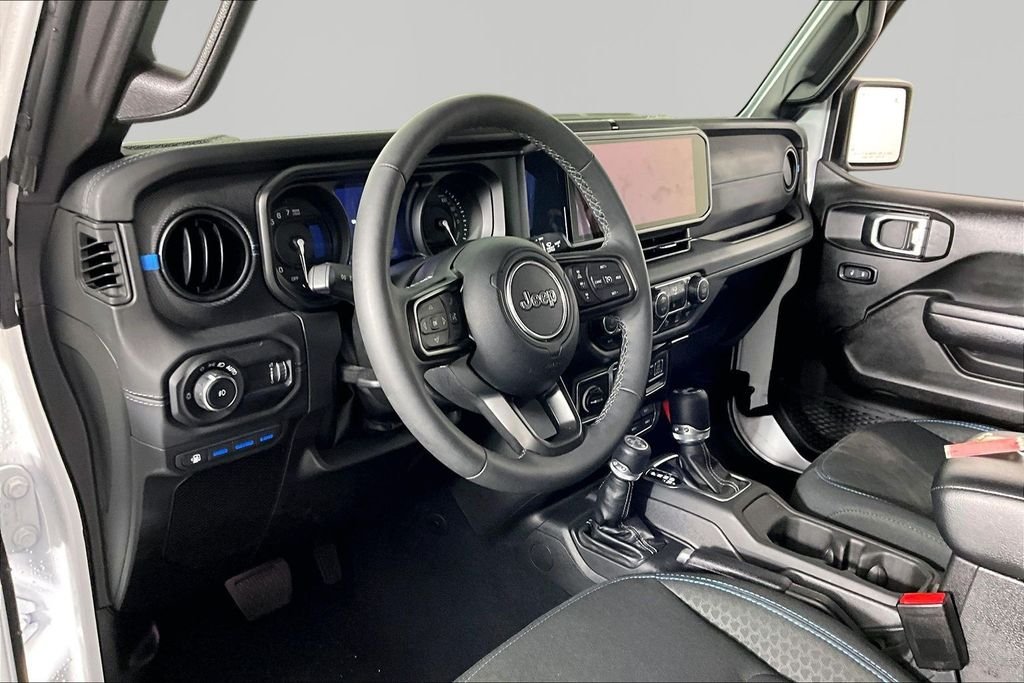 2025 Jeep Wrangler 4xe Rubicon 4XE - Photo 16