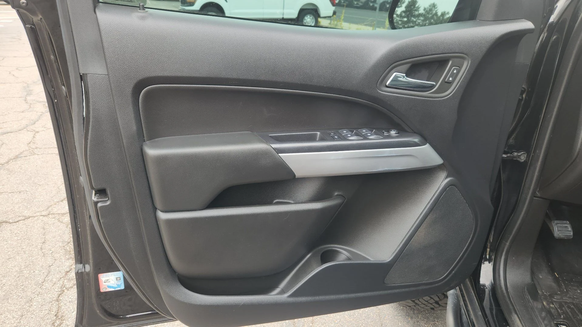 2022 Chevrolet Colorado ZR2 - Photo 16