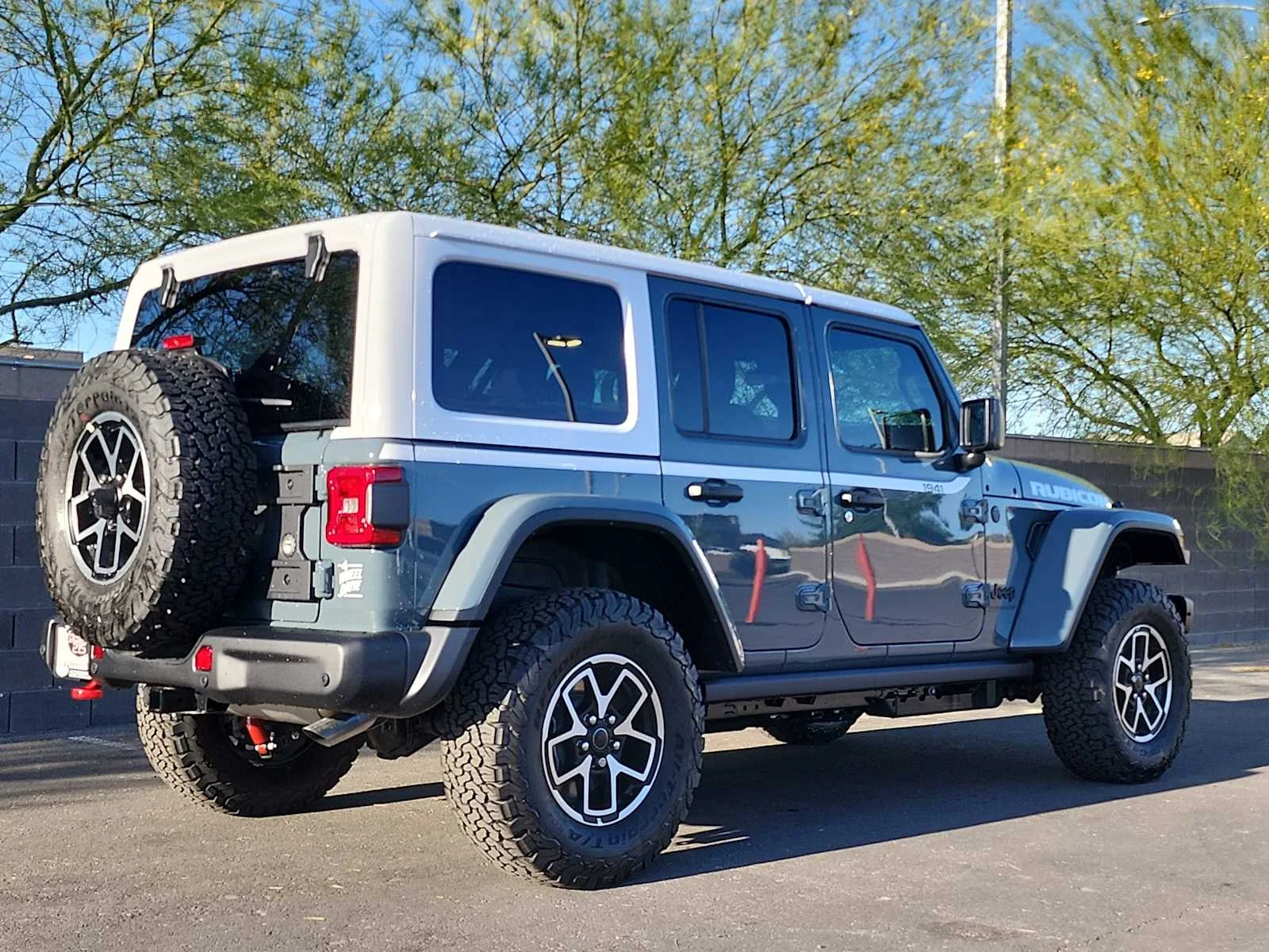 New 2026 Anvil Clearcoat Jeep Rubicon image 3