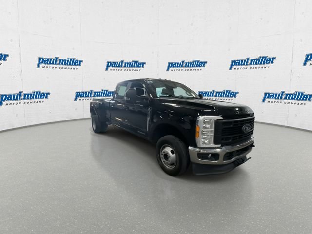 2023 Ford F-350 Super Duty XL - Photo 4