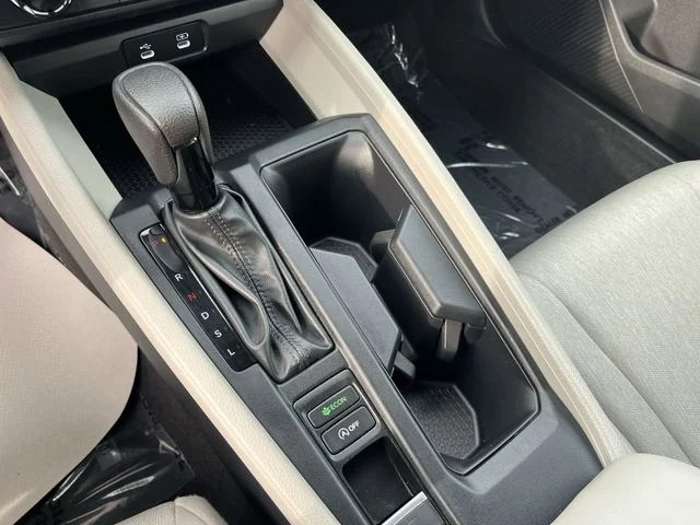 Used 2025  Honda LX image 22