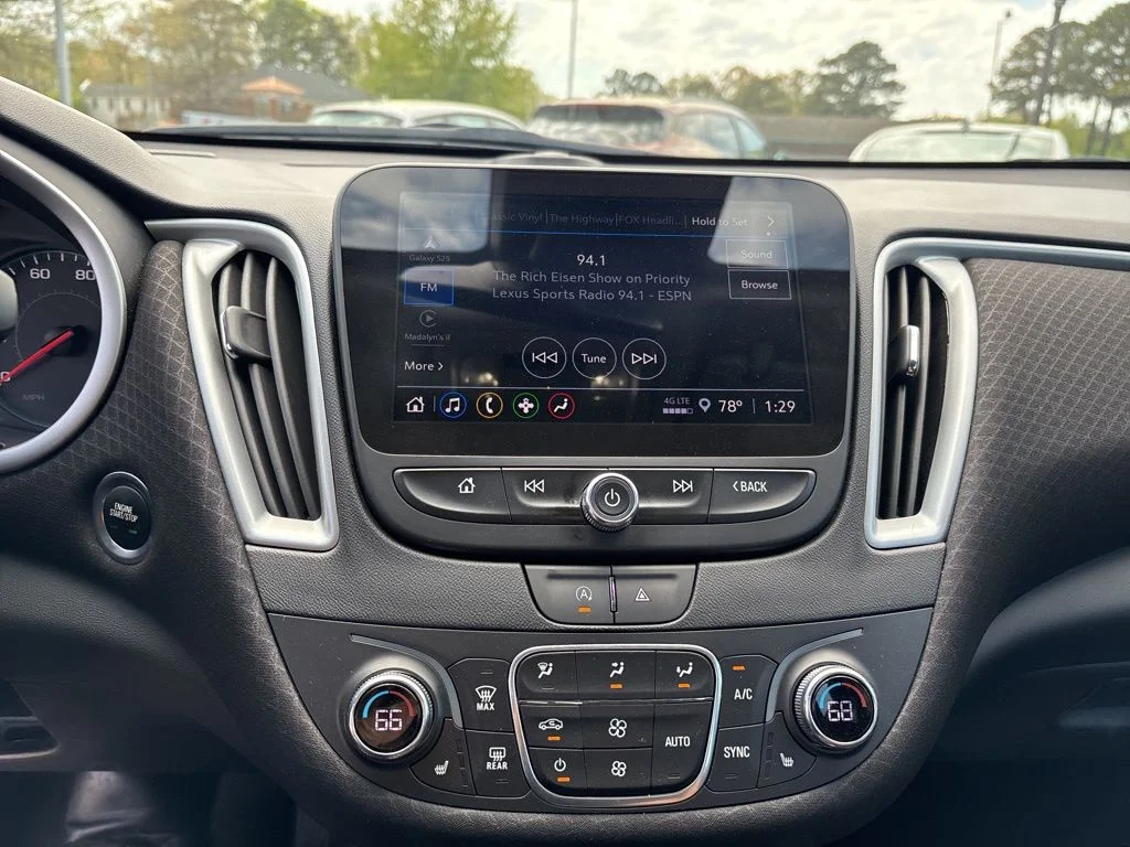 Used 2024 Gray Chevrolet LT image 19
