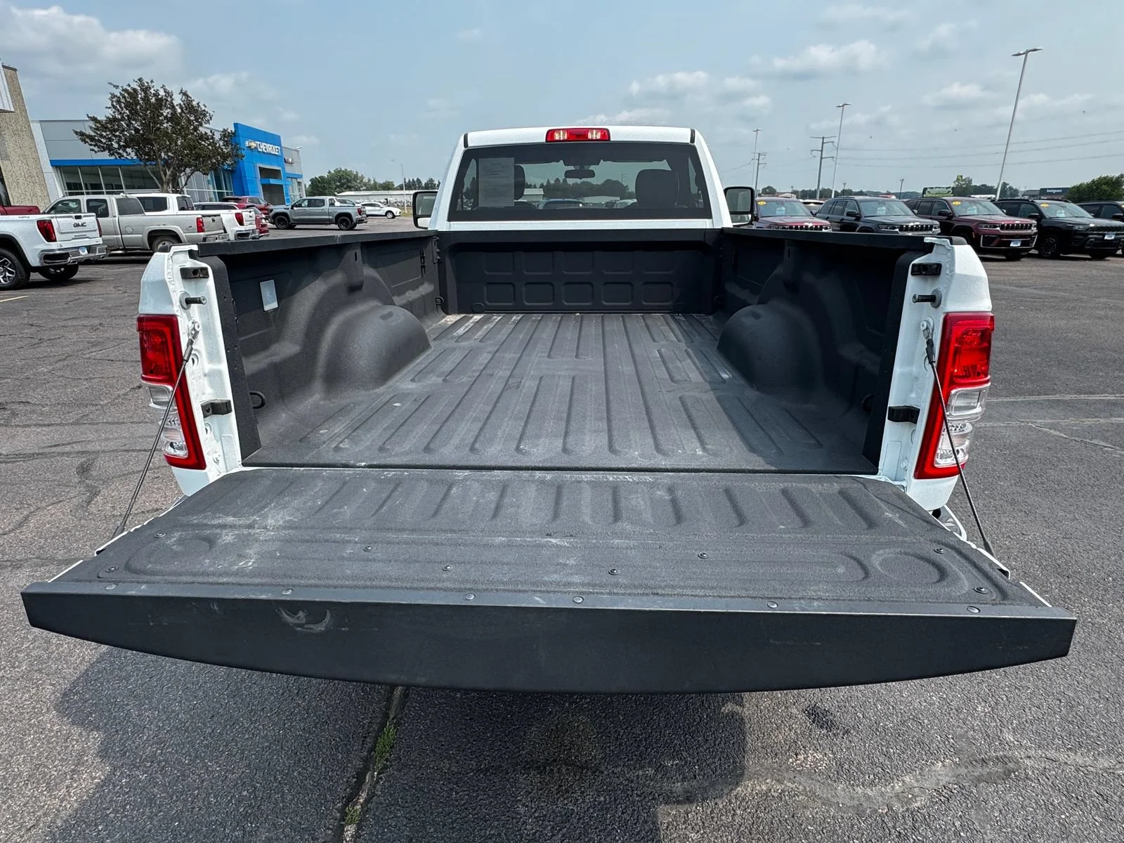 Used 2024  Ram Tradesman image 10
