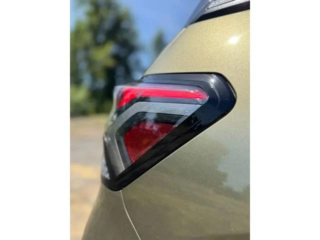 New 2026 AUTUMN GREEN METALLIC Subaru Premium image 47