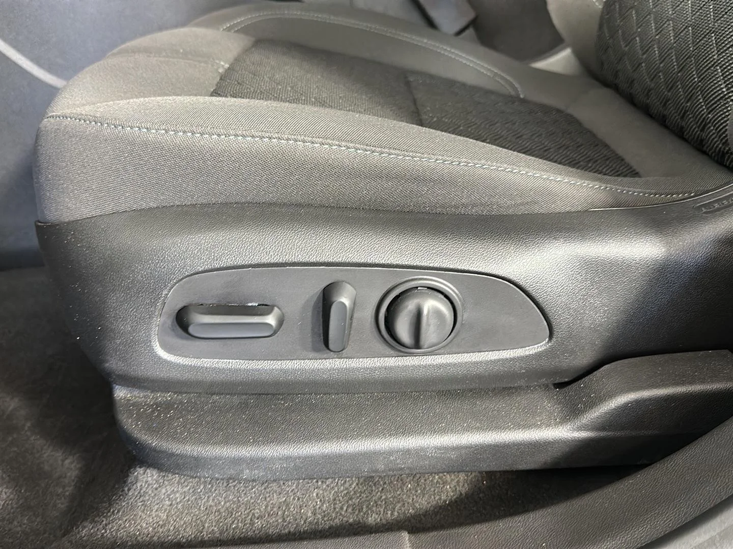Used 2020 Graphite Metallic Chevrolet LT image 15