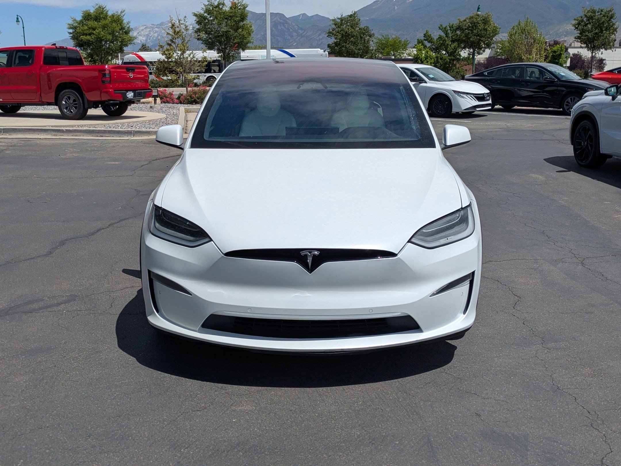 Used 2022 White Tesla AWD image 9