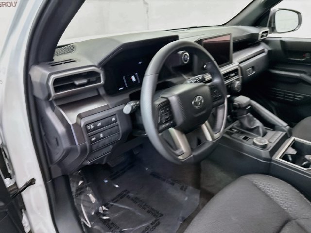Used 2025 White Toyota SR5 image 9