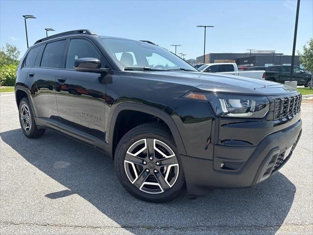 New 2026 Diamond Black Crystal Pearl-Coat Exterior Paint Jeep Limited image 2