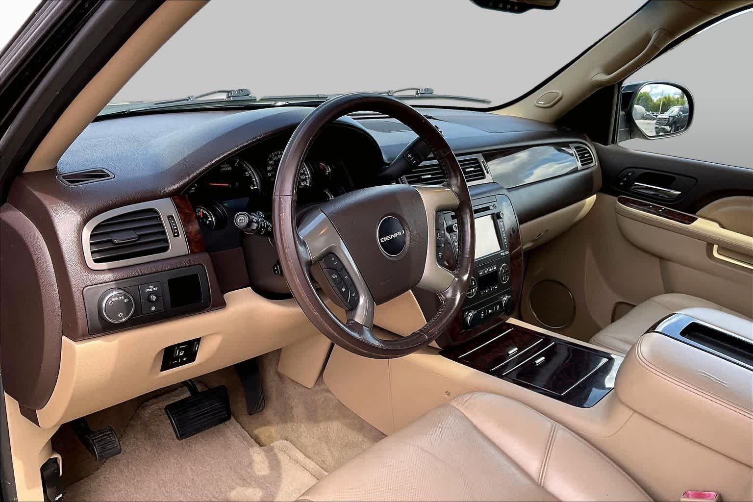 Used 2014 ONYX BLACK GMC Denali image 17