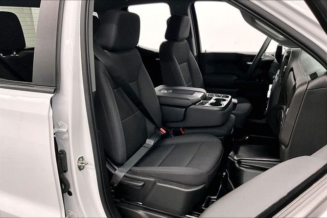 Used 2023 Summit White GMC Pro image 8