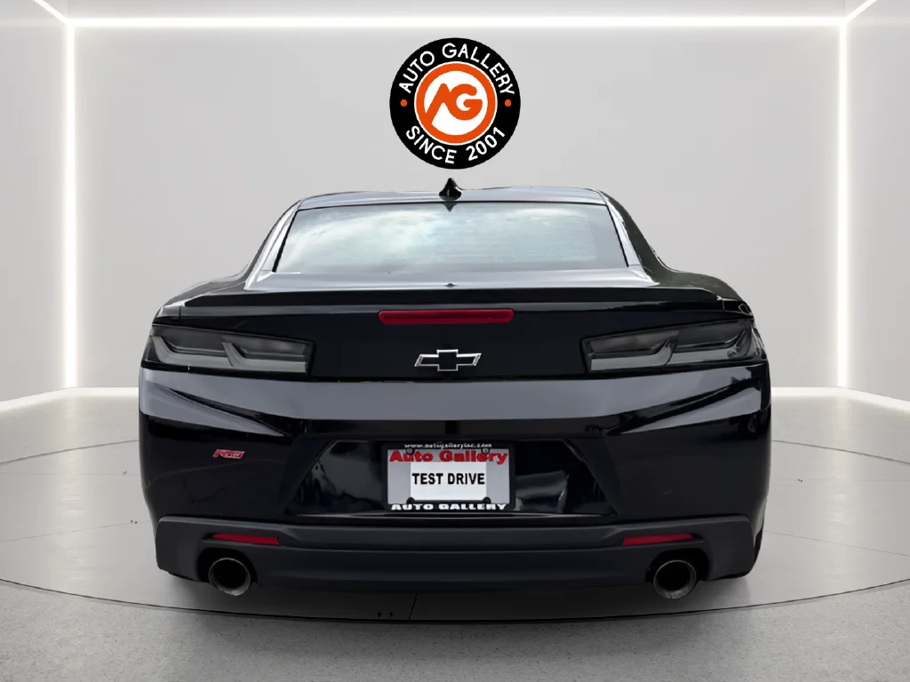Used 2018 Black Chevrolet 2LT image 6