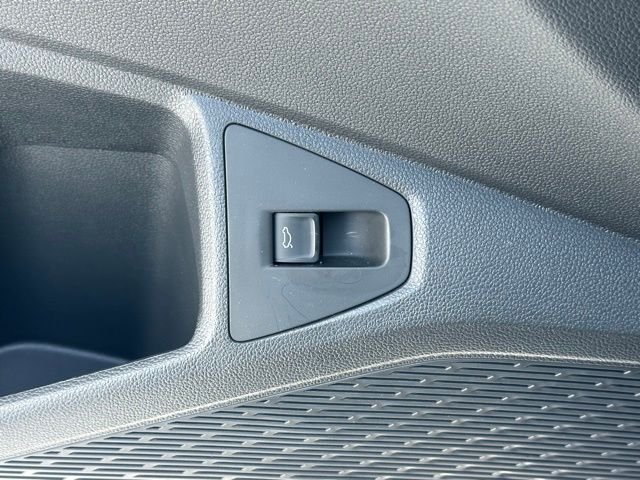 2025 Volkswagen Jetta SE - Photo 20
