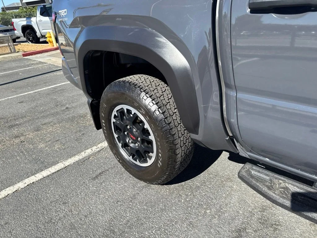 Certified Used 2025  Toyota TRD Off-Road image 22