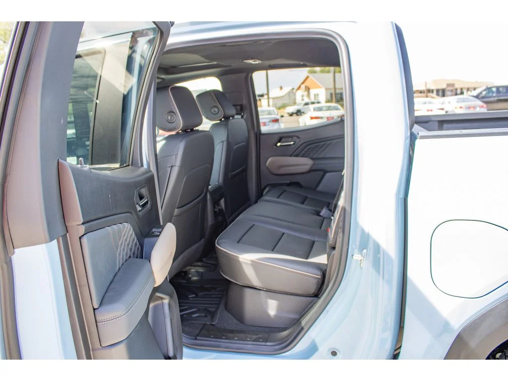 New 2026 GLACIER METALLIC GMC 4WD Denali image 16