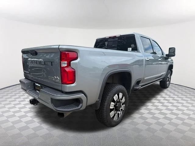 Used 2024 Sterling Gray Metallic Chevrolet High Country image 5