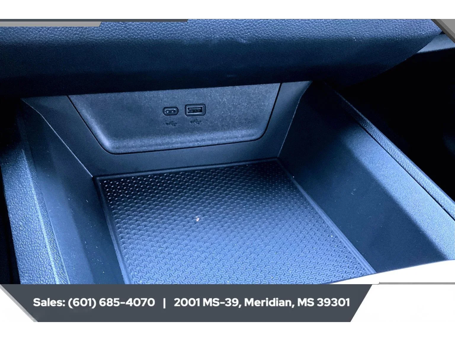 Used 2026 LAKESHORE BLUE METALLIC Chevrolet FWD RS image 23