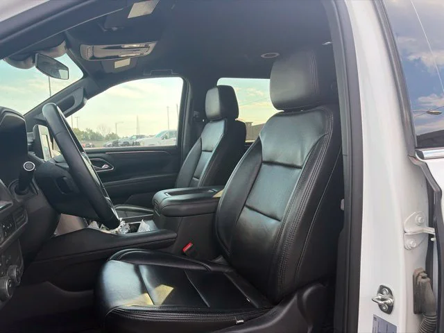 Used 2023 SUMMIT WHITE Chevrolet LS image 9